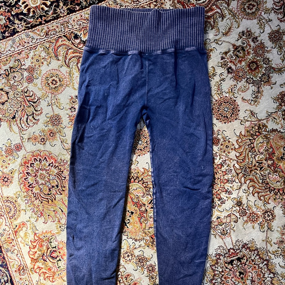 Free people good karma 7/8 leggings navy m/l